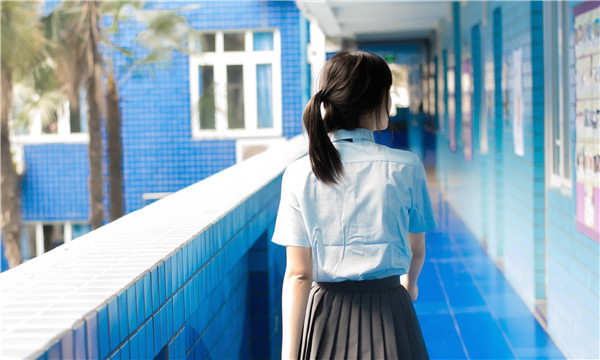 沿河如何找到一个可以帮助我生孩子的女人？